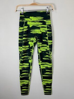 Alphalete Black and Neon Green Leggings Size Small High Rise Pockets Gym Workout
